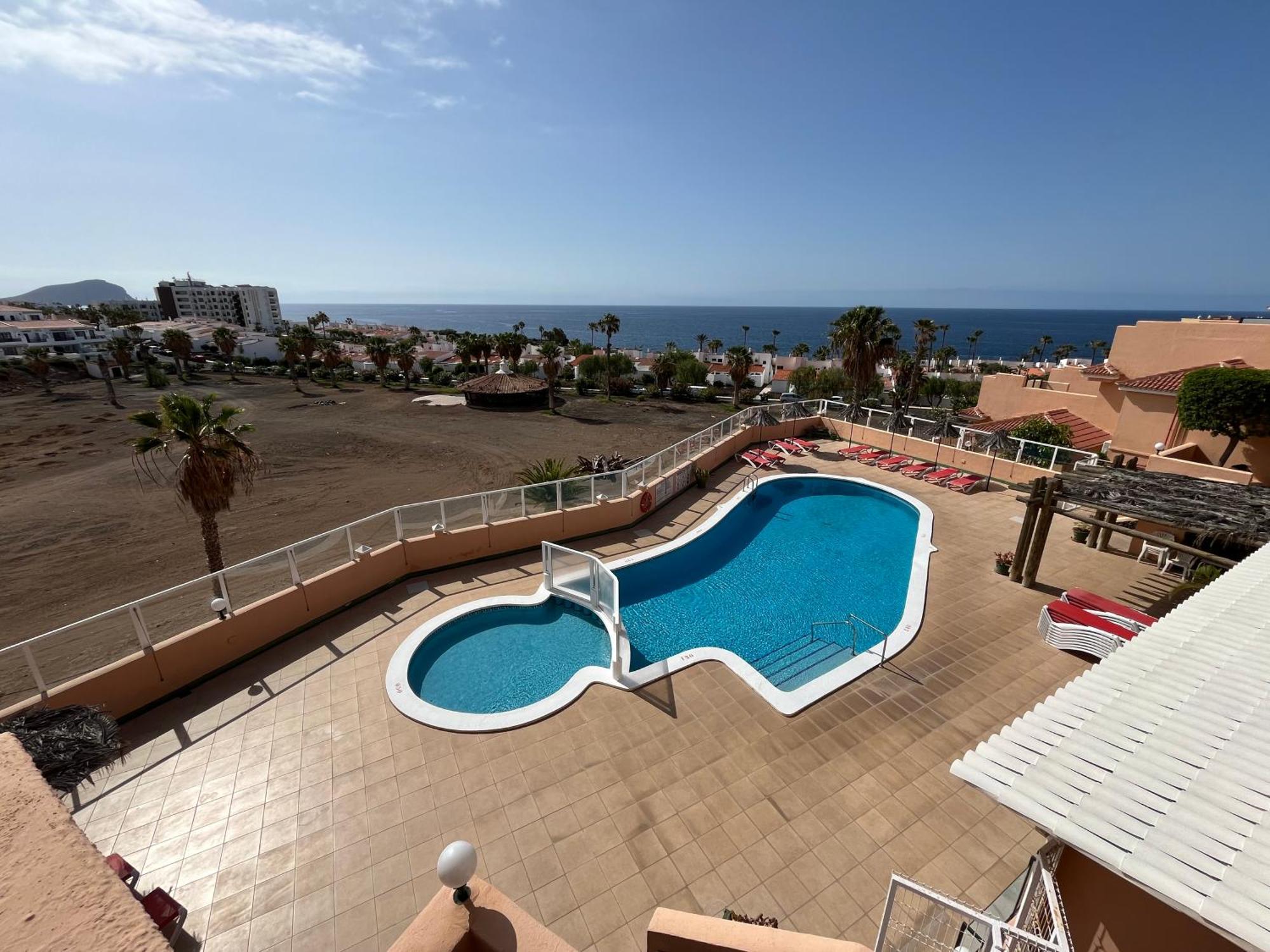 Terrazas De La Paz Holiday Beach House San Miguel de Abona Bagian luar foto